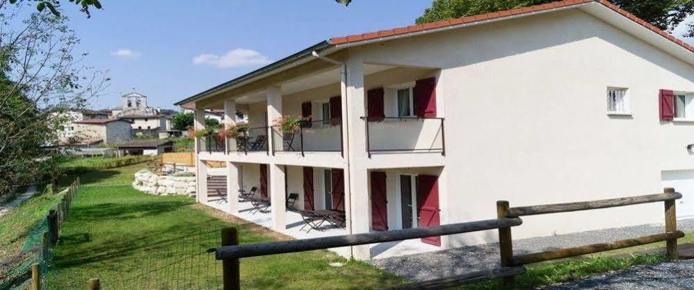 Le Mas De Servant Roulottes Et Chambres D'Hotes Auberives-en-Royans Bagian luar foto